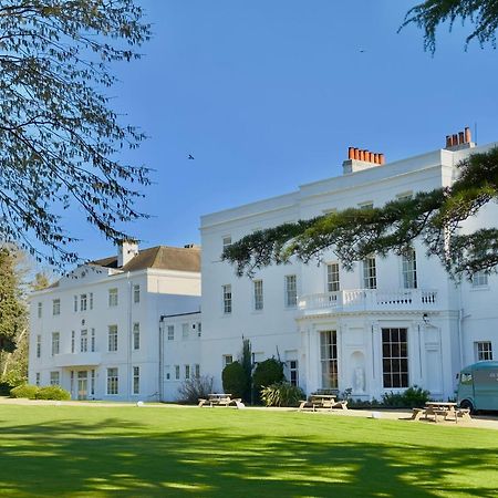 De Vere Beaumont Estate Old Windsor Esterno foto